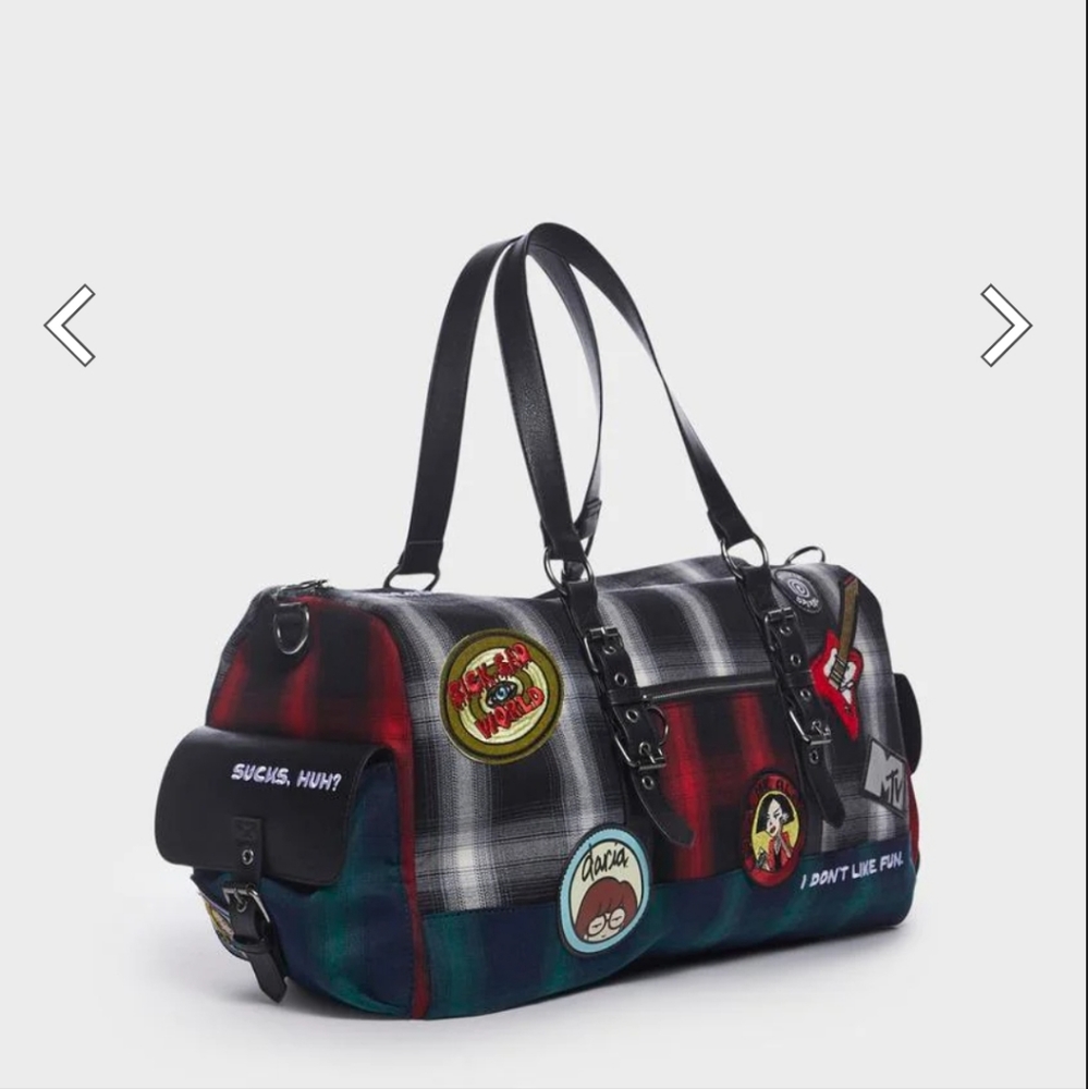 ISO one of these 2 dollskill weekender bags